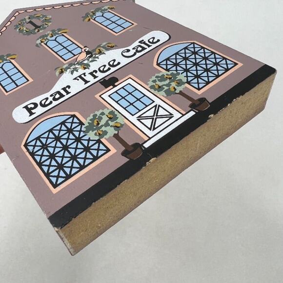 The Cat's Meow Pear Tree Café Wood Shelf Sitter - Picture 9 of 10